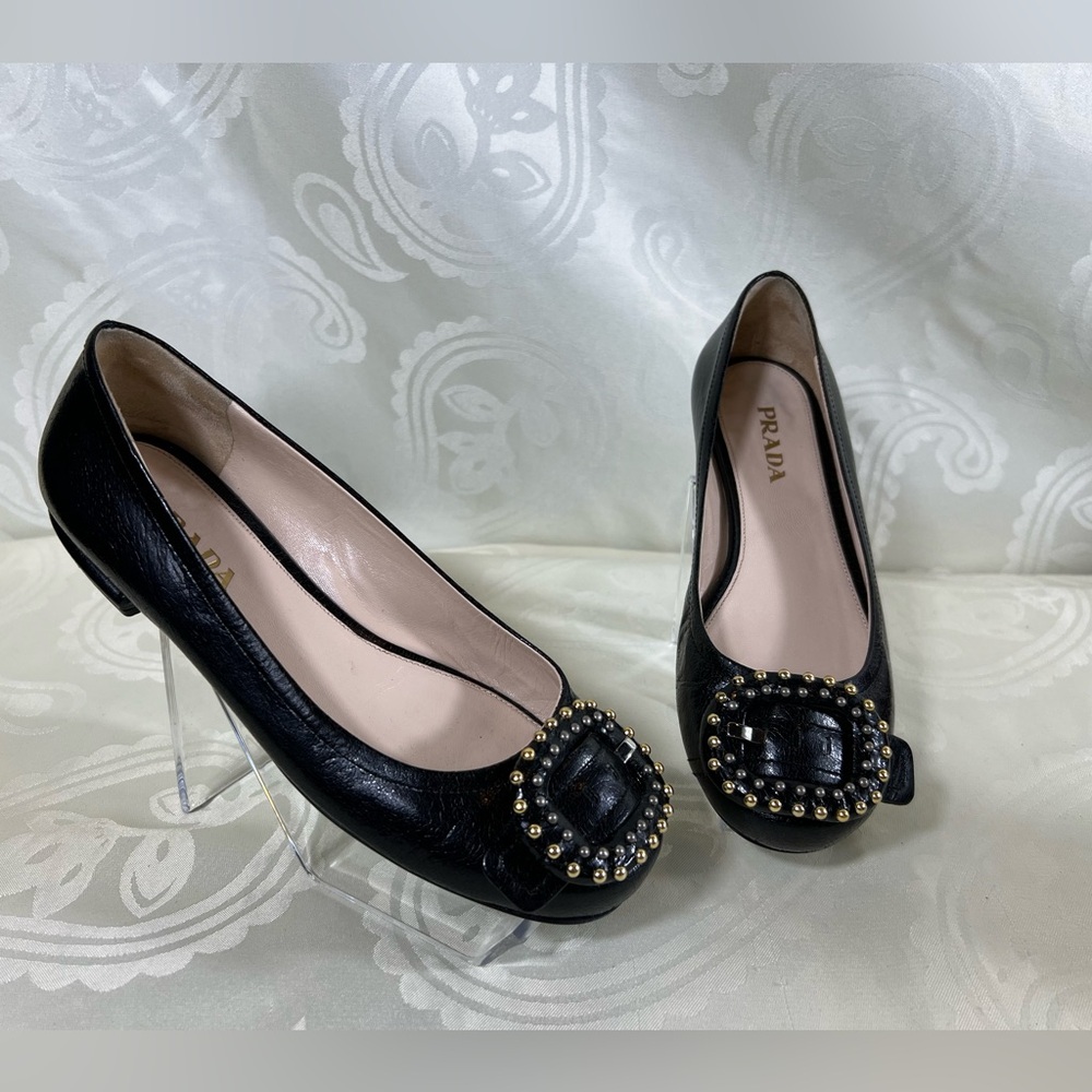 7186: Prada Black Leather Studded Buckle Ballet Flats Size 37 Made in Italy